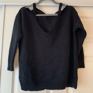 UO cut out shoulder sweater 🌞